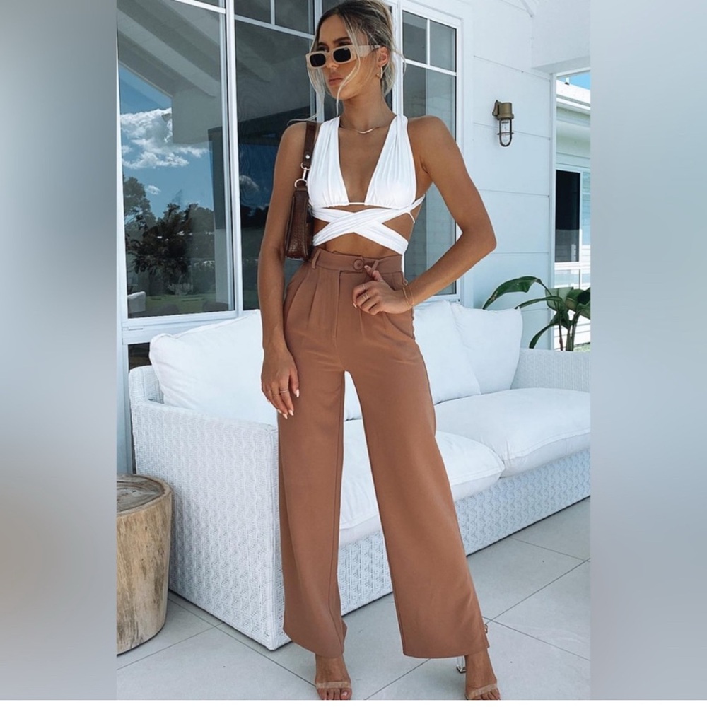 White Fox Boutique High-Waist Wide Leg Pants in Rust Brown - Picture 2 of 6